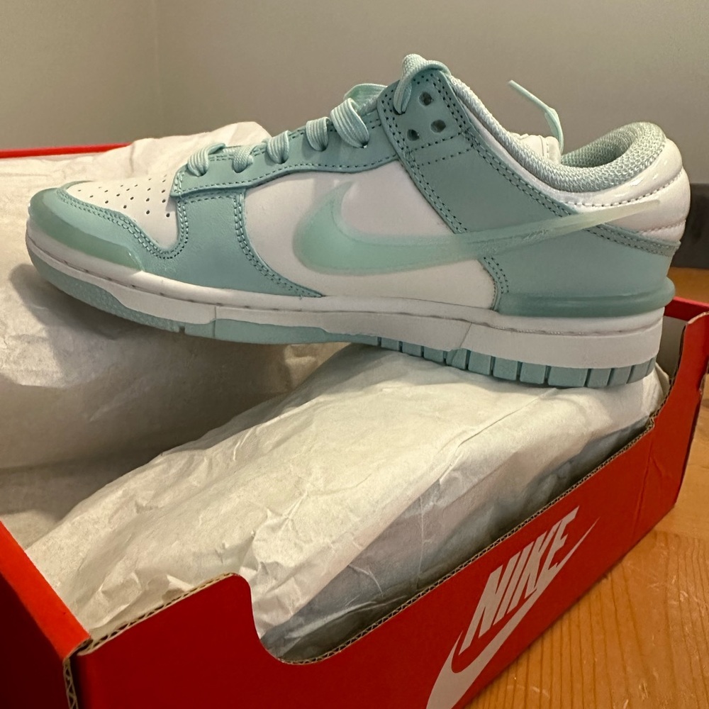 Nike Dunk Low Twist - Jade Ice 6.5